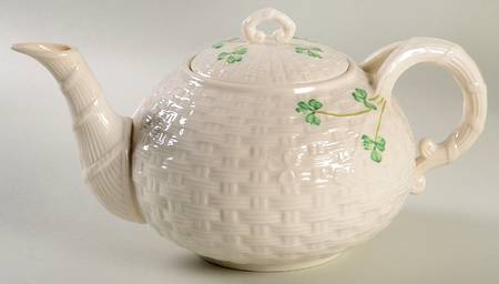 Shamrock Teapot & Lid