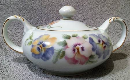 2060 Sugar Bowl & Lid