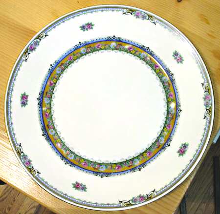2337 by Bohemia Ceramic Works