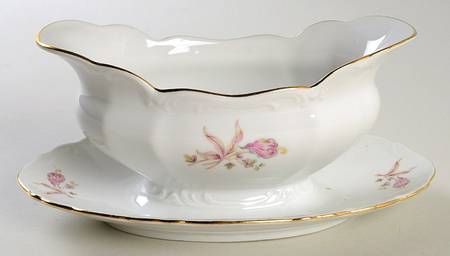 BOH29 Gravy Boat with Attached Underplate