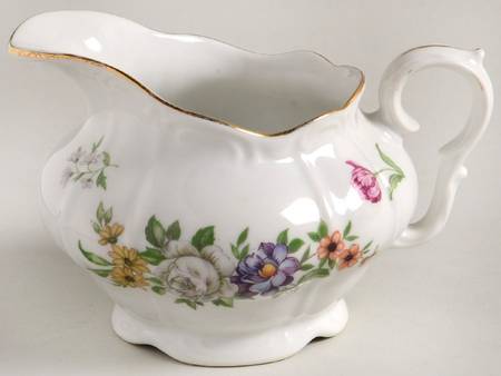Bouquet (Scroll Edge) Creamer