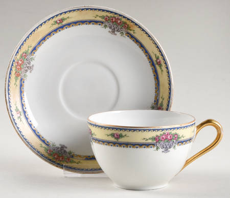 BOJ6 Flat Cup & Saucer Set