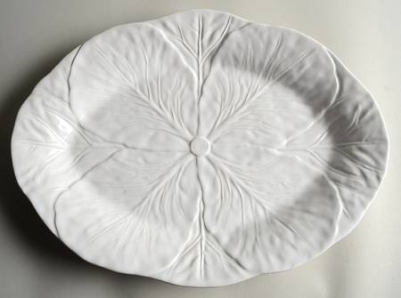 Cabbage White 15" Oval Serving Platter