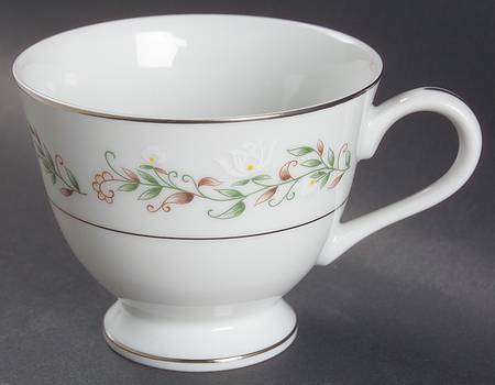 Cottonwood Footed Cup