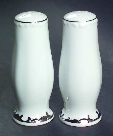 Nobility Salt & Pepper Set