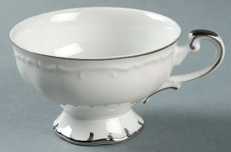 Nobility Footed Cup