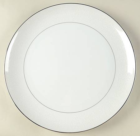 Winter Lace 12" Chop Plate (Round Platter)