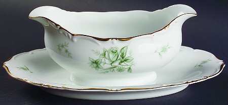 Coventry Gravy Boat with Attached Underplate