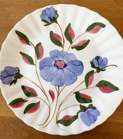 Bluefield by Blue Ridge Southern Pottery