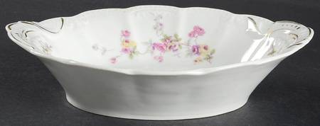 5789 9" Oval Vegetable Bowl