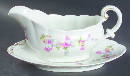 5789 Gravy Boat & Underplate