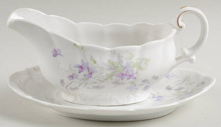 5186 Gravy Boat & Underplate