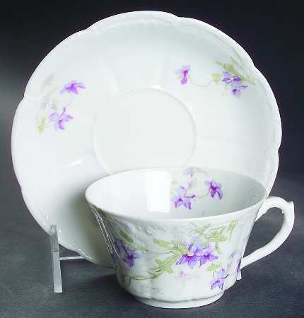 5186 Flat Cup & Saucer Set