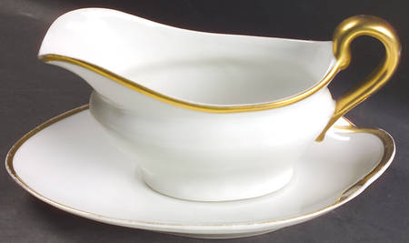 11545 Gravy Boat & Underplate