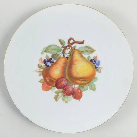 BTH4 (1-16" Gold Trim) Salad Plate