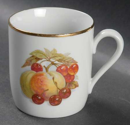 BTH4 (1-16" Gold Trim) Mug