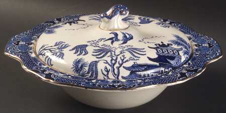 Willow Blue (Gold Trim) Round Covered Vegetable