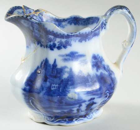 Non Pareil (Flow Blue) Creamer