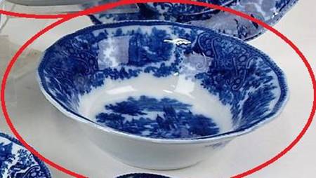 Non Pareil (Flow Blue) 8" Round Vegetable Bowl