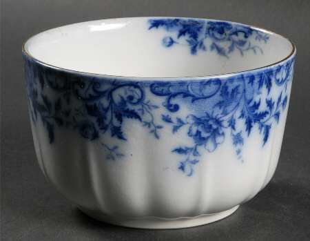 Windflower (Flow Blue) Cranberry Bowl