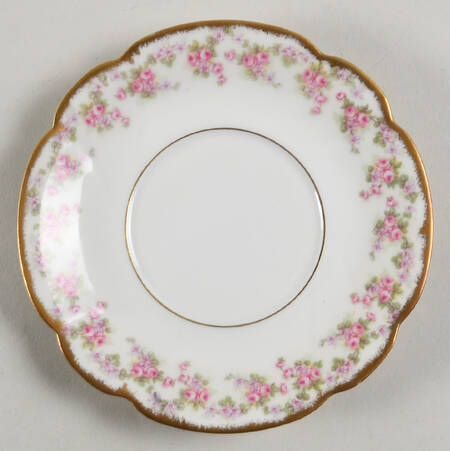 Bridal Wreath Saucer for Ramekin