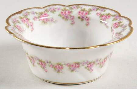 Bridal Wreath Ramekin No Saucer