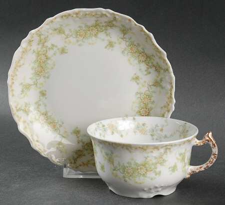 BWD2 Flat Cup & Saucer Set