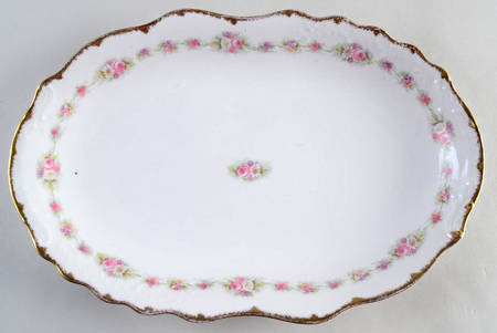 BWD31 14" Oval Serving Platter
