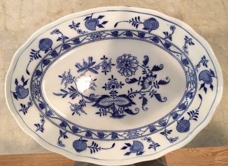 Meissen (Scalloped) 16" Oval Serving Platter
