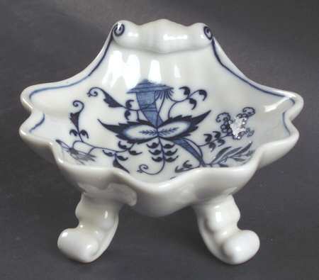 Blue Danube Footed Shell Shaped Dish