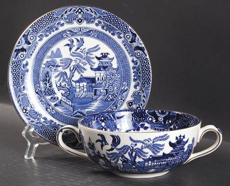 Willow Blue (Gold Trim) Flat Cream Soup Bowl & Saucer Set