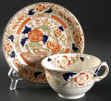 Gordon Rust Footed Cup & Saucer Set