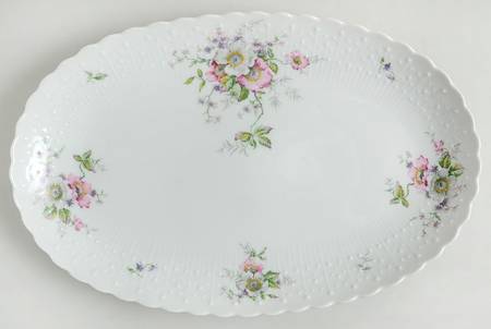 Eglantine 13" Oval Serving Platter