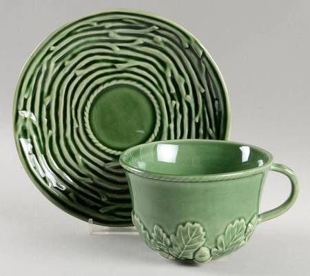 Oak Leaf Green Flat Cup & Saucer Set