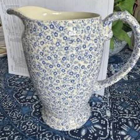 Felicity Blue 32 Oz Jug