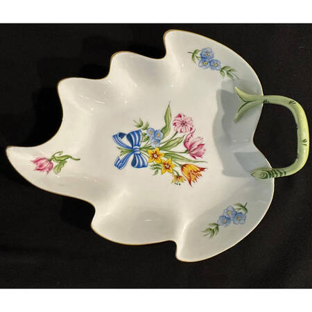 Floral Bouquet 7" Leaf Dish