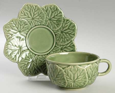 Geranium Green Flat Cup & Saucer Set