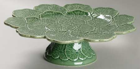 Geranium Green 13" Diameter Pedestal Cake Stand