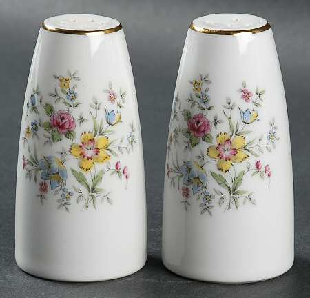 Garland Salt & Pepper Set