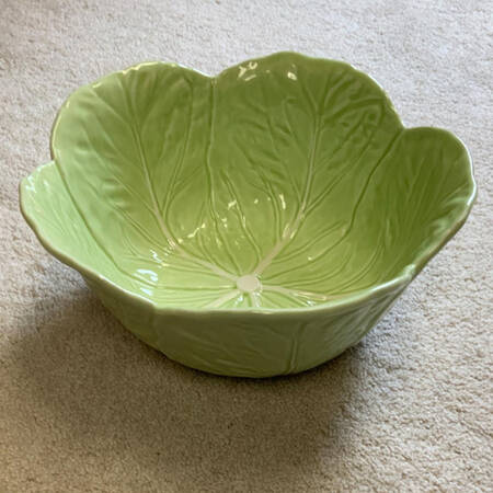 Cabbage Light Green 11" Round Vegetable Bowl