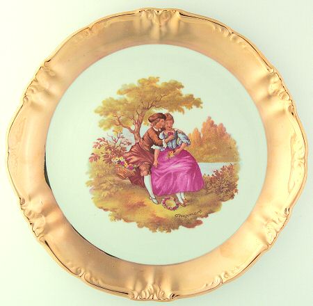 PBU24 Handled Cake Plate