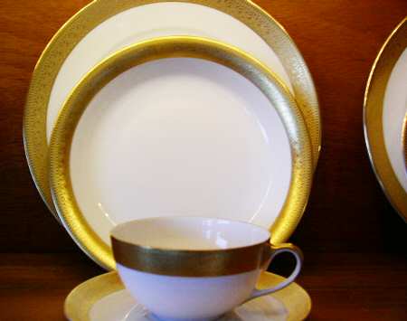 BOH94 by Bohemia Ceramic Works