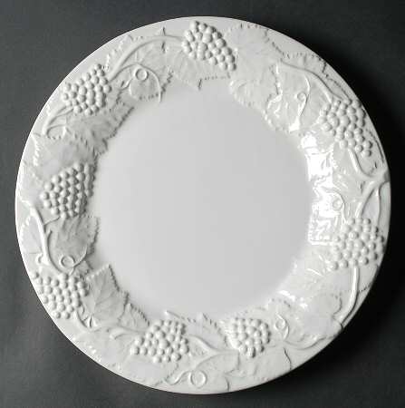 Grape White 14" Chop Plate (Round Platter)
