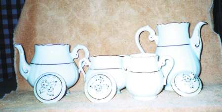 BOY18 Teapot & Lid
