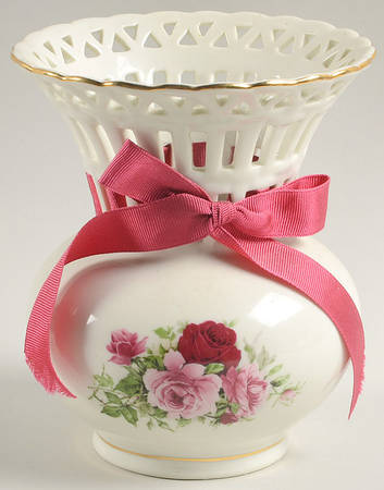Victorian Rose 5" Vase