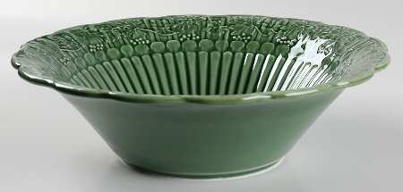 Green Grape Leaf 11" Round Serving Bowl