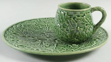 Holly (Christmas Holly) Snack Plate & Cup Set