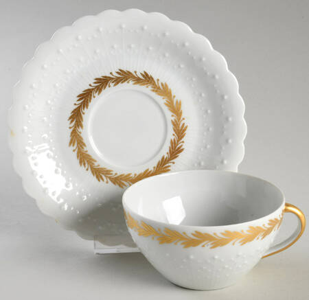 BOY22 Flat Cup & Saucer Set