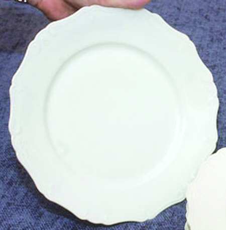 4380 Luncheon Plate