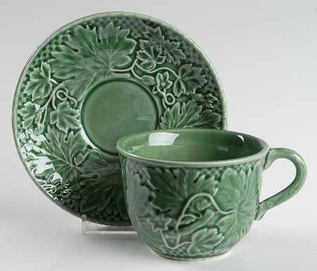 Vine Green Flat Cup & Saucer Set
